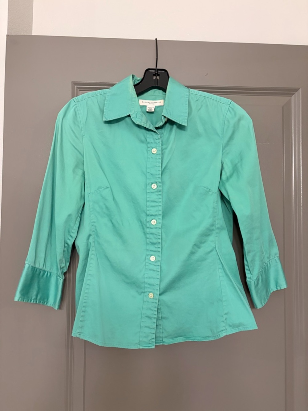 Banana Republic Women’s Button-Down Shirt, size XS